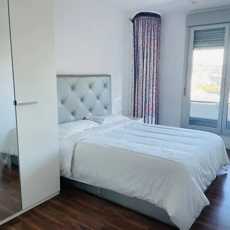 Fira De Barcelona View With Garage Parking Apartment